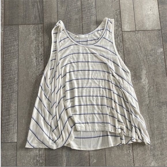 Urban Outfitters Size Medium White Flowy Striped Tank Top. - Picture 5 of 5